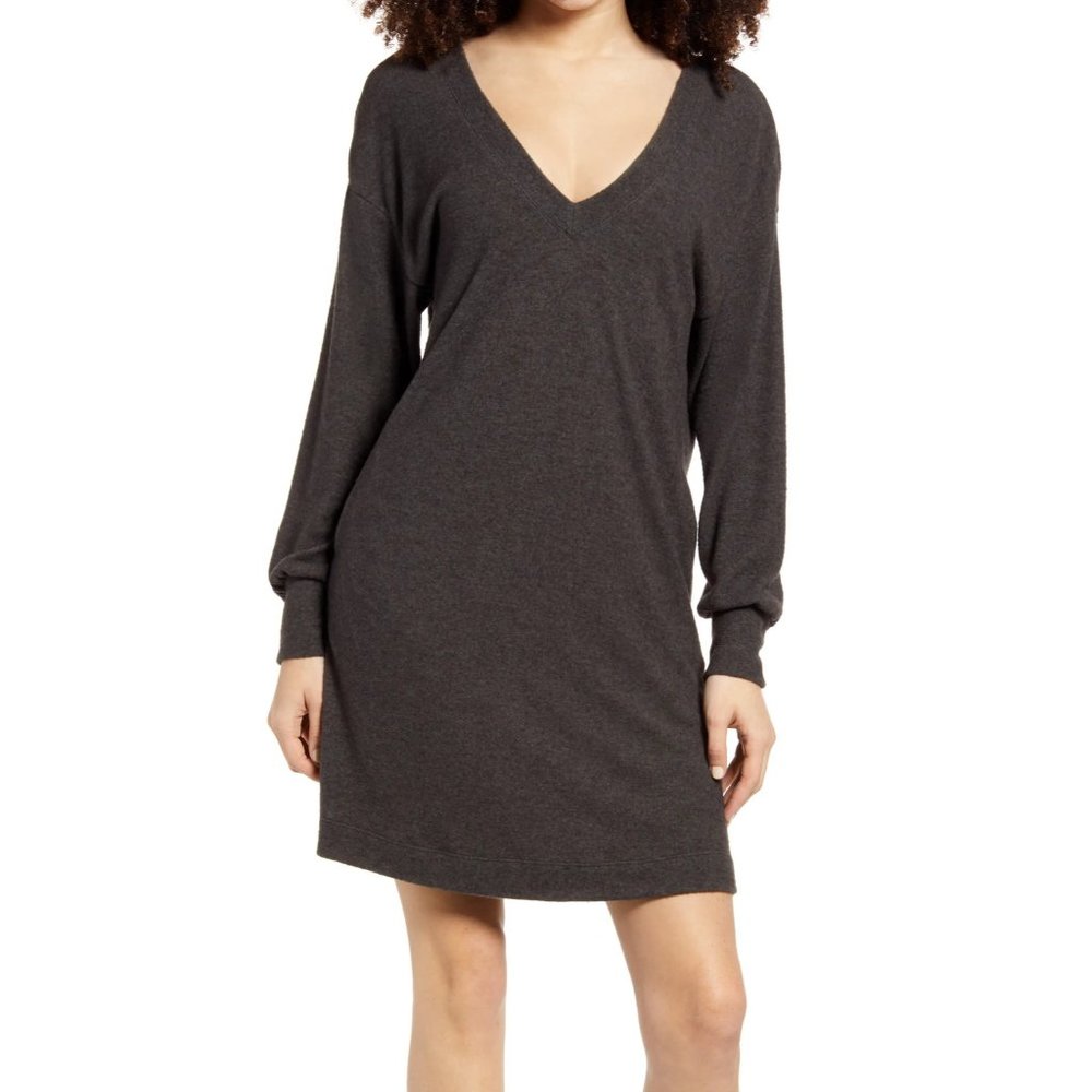 New Socialite Women's S Long Sleeve Charcoal Gray Double V Brush Knit Mini Dress